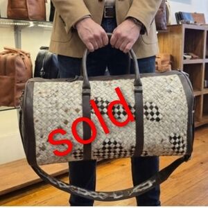 Elegant Men's/ Womens  Woven Leather Cowhide Duffel Bag - Brown  and White